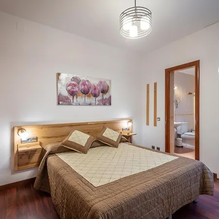 锡切斯里贝拉海滩公寓